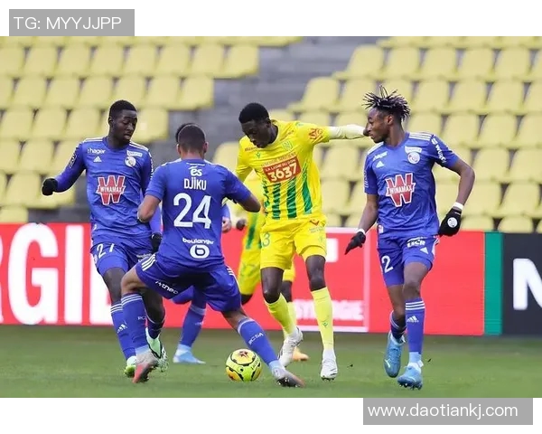 法甲精彩对决兰斯主场迎战斯特拉斯堡争夺三分荣耀